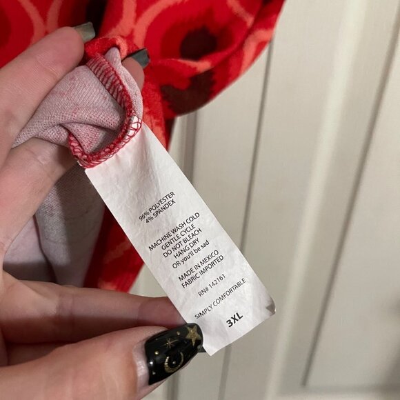 Lularoe Womens Red Geometric Pattern Stretch Knee Length Skirt Size 3X - Picture 3 of 5